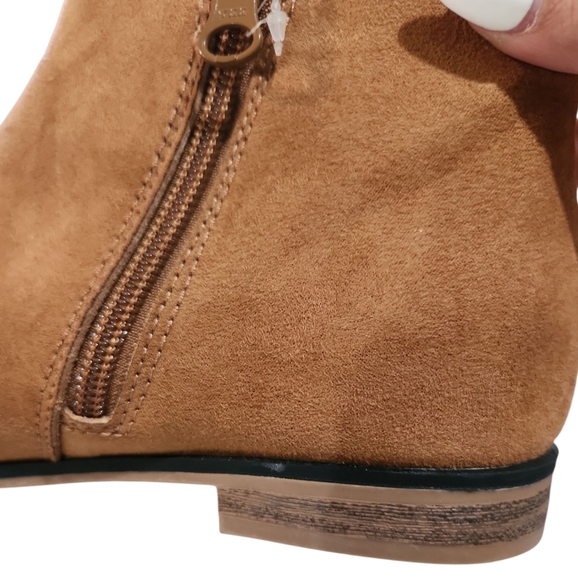 Cat & Jack Brown Ankle Booties - Picture 7 of 10